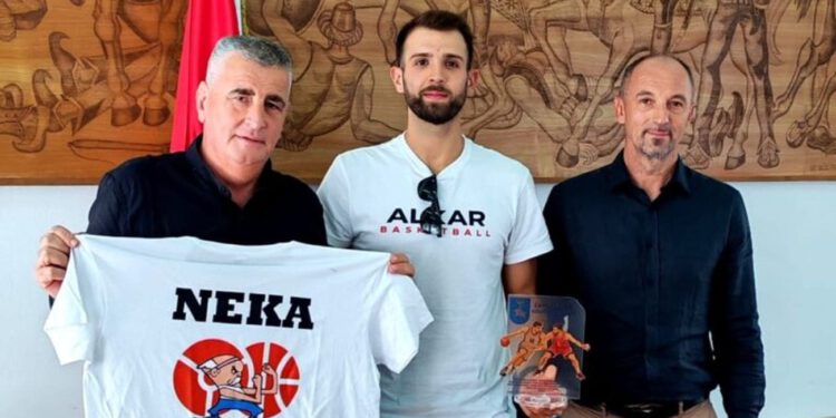 Bulj primio košarkaše Alkara nakon novog europskog uspjeha: „Alkar je najveći mali klub na svijetu“