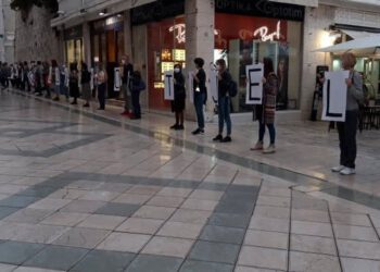 Domine žestoko uzvratile nakon napada na feminizam: “Žena koja je pretučena ne treba predavanje o Sovjetskoj Rusiji”