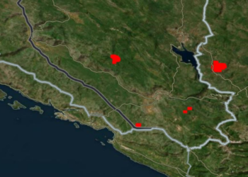 Dubrovnik je jutros u dimu, a osjeti se intenzivan miris paljevine
