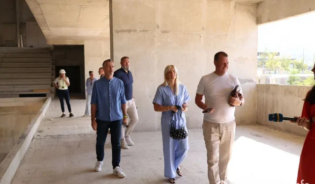 FOTO/VIDEO Pogledajte kako izgleda unutrašnjost Olimpijskog bazena u Mostaru