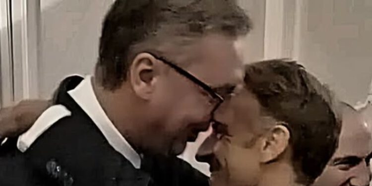 Francuski portal: Macron zbog Vučića ide protiv EU-a, evo što je u pozadini