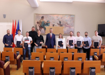 Franković potpisao deset novih ugovora za stambeno zbrinjavanje mladih