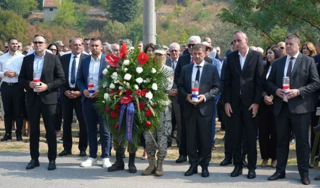 Grabovica: Kordić i Rahimić zajedno odali počast 33 ubijena civila