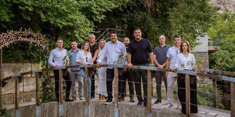 HDZ i Domovinski pokret u Žrnovnici predstavili zajedničku listu: „Vrijeme je za konkretne projekte“