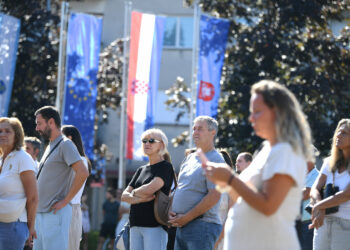 HGI objavio važno priopćenje, Severina nastavila ‘rat’ sa Štimcem