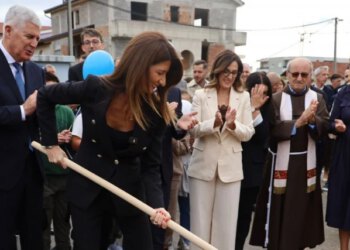 HRS: Darijana Filipović u Grudama otvorila radove na tuđoj zemlji