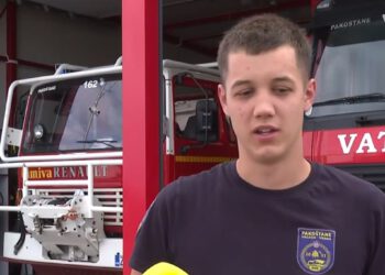 Ima samo 18 godina, a na Braču je spasio život 76-godišnjakinji: “Bila je plava i iscrpljena, držala se za mol”