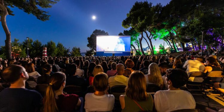 JOŠ MALO KINA POD ZVIJEZDAMA Puno filmskih razloga za večer provesti na Bačvicama