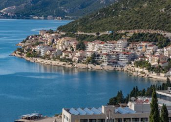 Kamioni ilegalno istresli otpad iz Hrvatske u Neum?