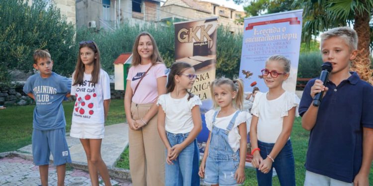 Kaštelanski mališani oborili rekorde u čitanju: Petra i Jelena tijekom ljeta pročitale čak 111 knjiga