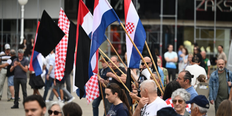 Keleminec najavio novi prosvjed: ‘Ispred stana partizanke’