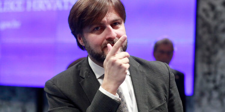 Ministar Ćorić raskrinkava krivce afere u Lici: ‘Mafija i kriminal, predstoje kazneni procesi’