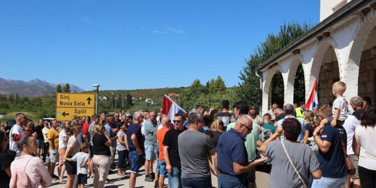 Mještani Blata na Cetini ustali protiv vjetroelektrane Brda–Umovi: “Podnijeli smo kaznenu prijavu USKOK-u”