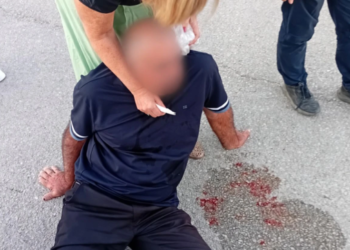 Napadnuta delegacija HRS-a u Ravnom, izborni kandidat pogođen kamenom u glavu