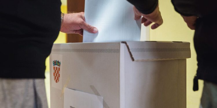 Napeto je bilo u splitskim kvartovima: Presudila samo dva glasa, HDZ izgubio Žrnovnicu, nezavisni uvjerljivo slavili na Spinutu