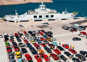 Oldtimer auto rally “100 kilometara Zadra“