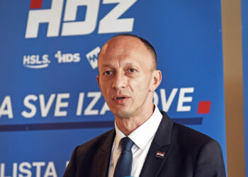 Petry otkrio zašto ne ide na prosvjed za Liku, ali prvo je dobio udarno pitanje o aferi s crnkom