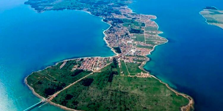 Podmorski ispust, pročišćivač otpadnih voda, stotine kilometara cjevovoda..