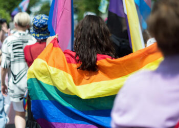 Povijesne promjene u Mađarskoj: Novi premijer uvodi novosti za LGBT zajednicu