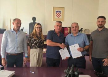 Poznata zgrada u Sinju uskoro će izgledati potpuno drukčije. U nju stižu studenti