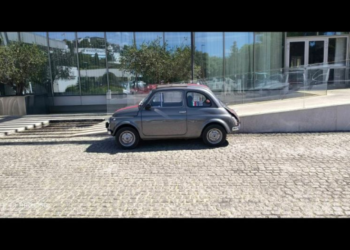 Prava mala atrakcija: Dobro očuvani Fiat 500L stigao čak iz Češke