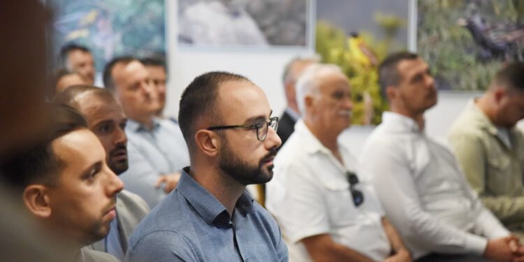Projekt vrijedan 2.6 milijuna eura povezuje Zračnu luku i otoke predstavljen na konferenciju u Dugopolju