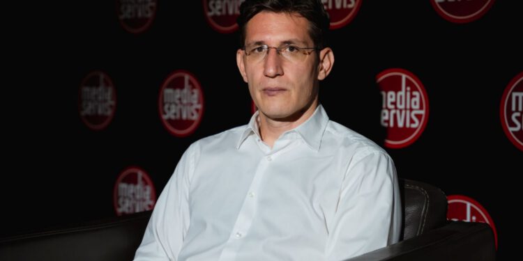 Rat oko otpada u Lici traje, Troskot odgovorio na optužbe: ‘Bioteroristički čin, znaju se akteri’