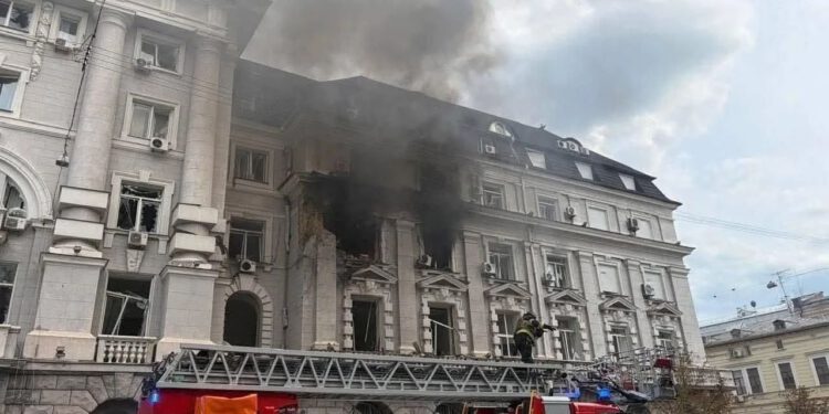 Ruski dron pogodio sjedište ukrajinske sigurnosne službe u središtu Kijeva