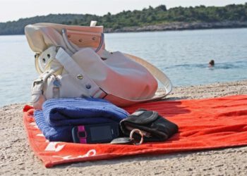 SERIJSKE LOPINE Dvojac krao torbe po istarskim plažama i u Crikvenici