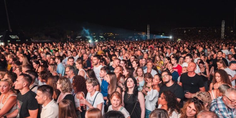 SPEKTAKL U SPLITU ZA SAMO 10 EURA Grše, Krešo Bengalka, Alen Nižetić i brojni drugi zajedno za veliki cilj!