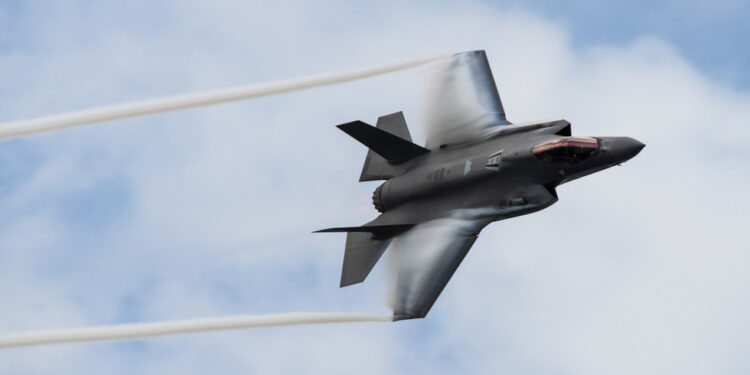 Saudi Arabia wants into the F-35 club. What will membership cost? — RT World News