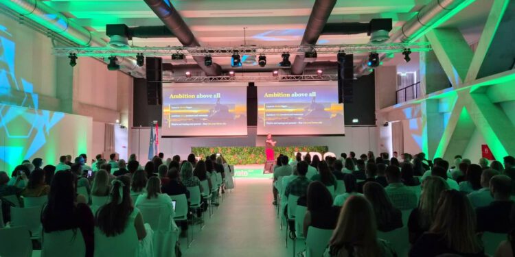 Split dva dana u znaku inovacija: Više od 50 govornika okupilo se na konferenciji Innovate Split