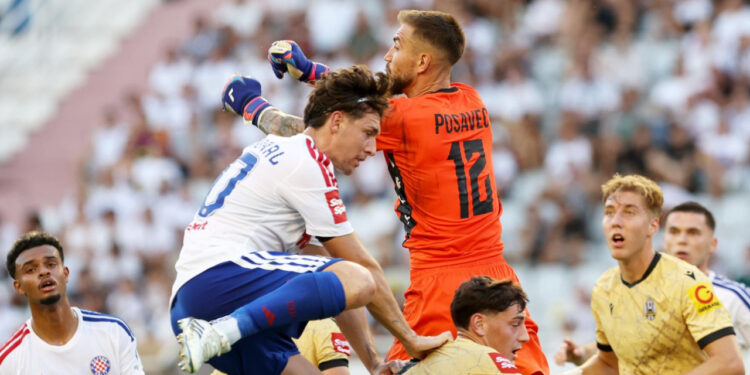 Sportske novosti – Rekord Posavca na Poljudu: 11 obrana protiv Hajduka