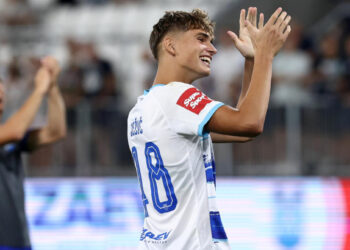 Sportske novosti – Tri klinca zablistala na otvorenju HNL-a i oduševila javnost. Jednog je već zapazio i Dinamo