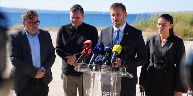 Šuta o svećeniku koji je predvodio misu za Pavelića: „Nisam znao za to, ide promjena člana“