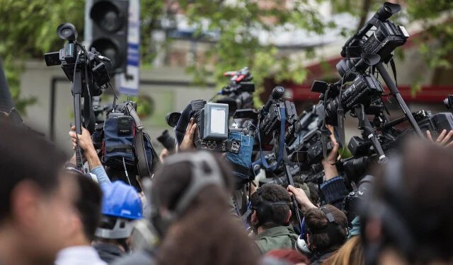Tko štiti novinare, a tko stoji iza medija? Kandidati moraju dati odgovore