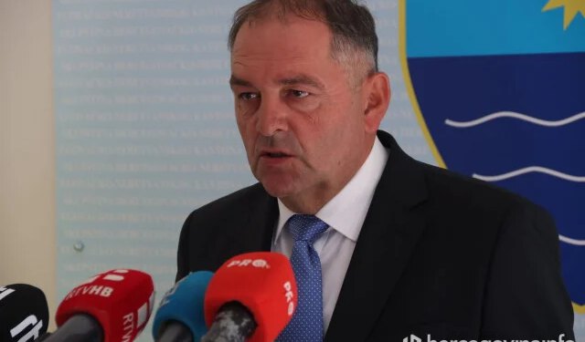 Tomislav Martinović prijavljen POSKOK-u zbog blokade odlučivanja o pratnji na porodu