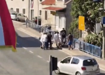 Totalna makljaža u Trilju, nastao kaos na cesti: ‘Zaštitari su samo gledali’
