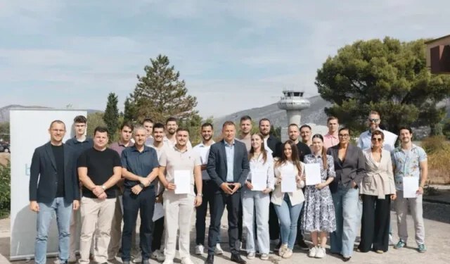 U Mostaru 17 polaznika završilo prvu fazu obuke za kontrolore zračnog prometa