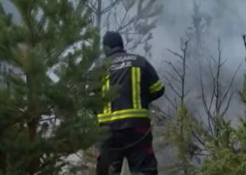 VIDEO Požar na Blidinju ponovno se aktivirao, vatra se približila kućama i vikendicama
