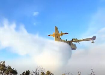 VIDEO STRAVE S BRAČA Vatrena buktinja progutala sve pred sobom, vatrogasci objavili dramatične prizore