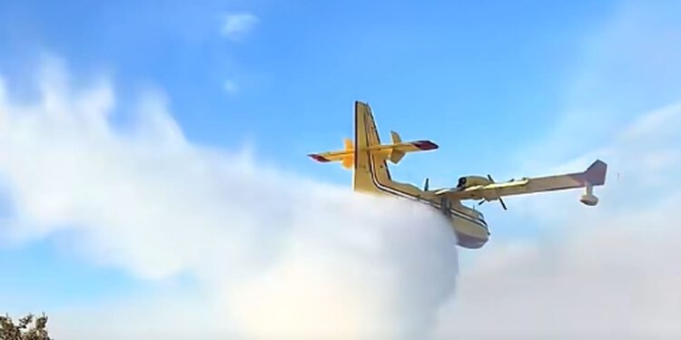 VIDEO STRAVE S BRAČA Vatrena buktinja progutala sve pred sobom, vatrogasci objavili dramatične prizore