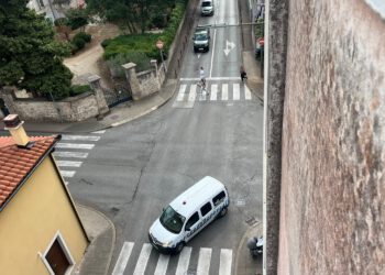 Vidjeli smo što su turisti izveli na zloglasnom križanju u Puli: Najgore od svega, uključena i djeca