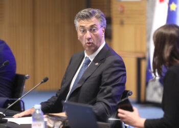 Vlada je dan pred prosvjed za Liku iza zatvorenih vrata donijela niz odluka