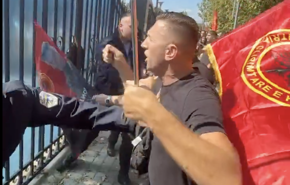 Vrije na Kosovu nakon presude Thaciju: ‘Ne u moje ime!’