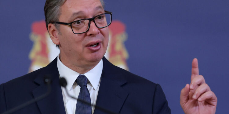 Vučić podnio ostavku – Dnevno.hr