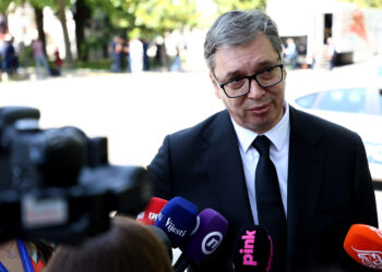 Vučić ponovno napao Plenkovića i najavio slanje ‘ogledalca’ u Zagreb