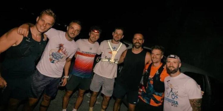 hrvatski ultramaratonac stigao do Prevlake: “Pretrčao 827 kilometara hrvatske obale”
