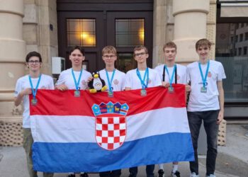 SPLIT IMA NOVOG MATEMATIČKOG TALENTA Kristian iz III. gimnazije oduševio na matematičkoj olimpijadi