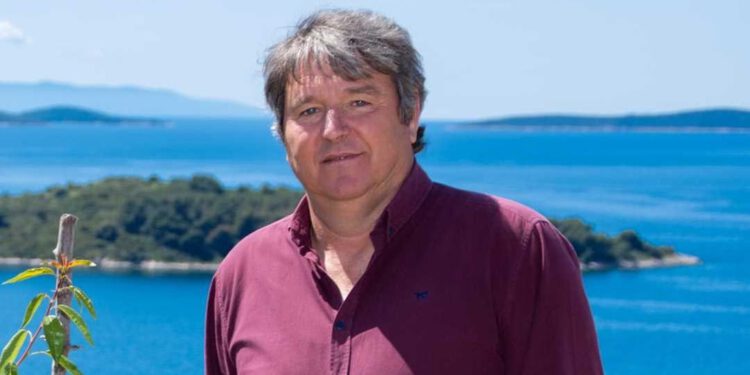 Oporba u Okrugu vladajuće optužuje za "mini diktaturu". Načelnik odgovara: "Opterećuju nam kapacitete stalnim zahtjevima"